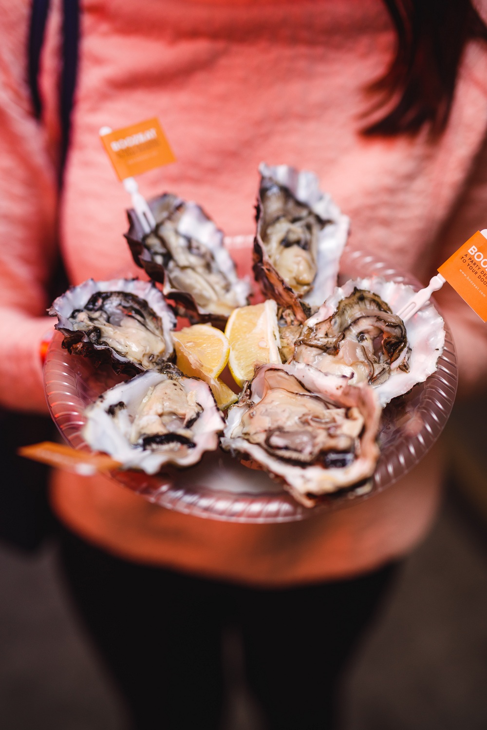 Tiffin Fresh raw oysters by BoozEat.